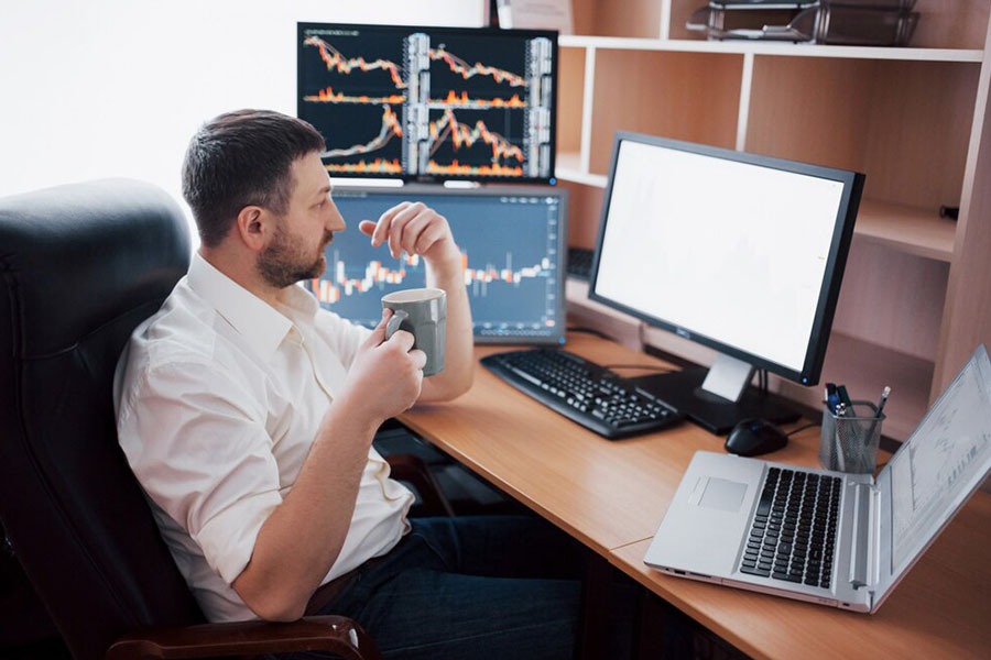 Pros and Cons of Trading without a Forex Broker