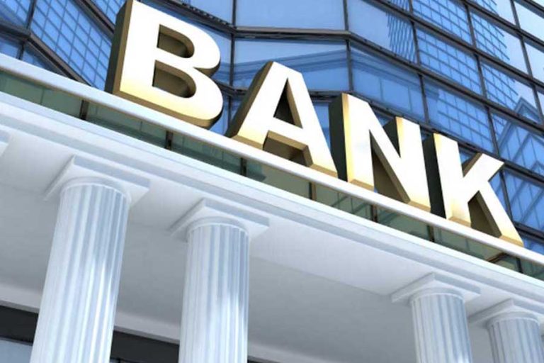 US Banks Report Plunge in Fourth-Quarter Profits Amidst Higher Deposit Costs